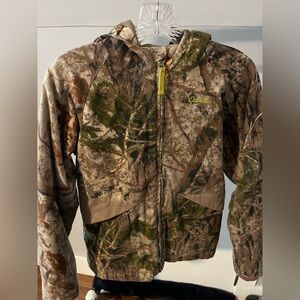Cabela’s youth insulated jacket size LG